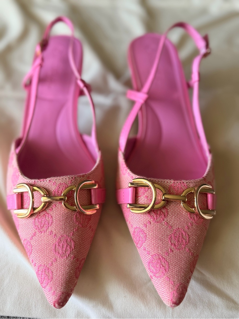 Wild Diva Pink Pointed Slingback Flats with Gold-Link Accent
